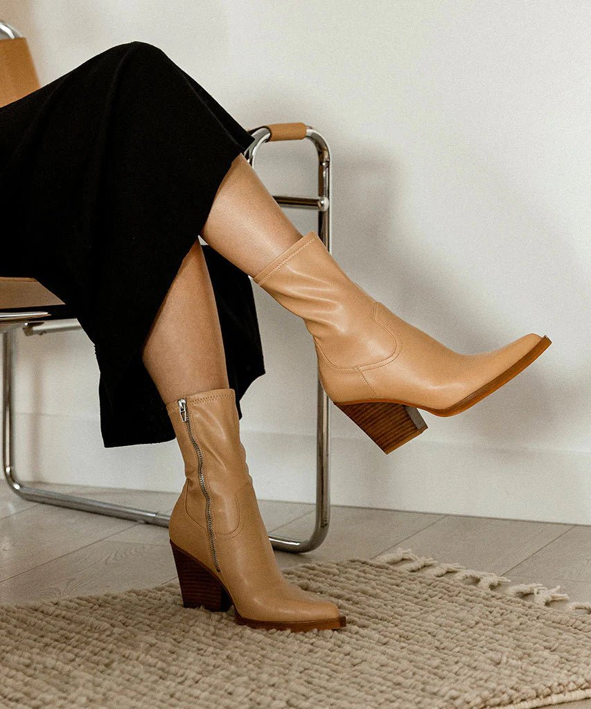 Dolce Vita Boyd Boots in Tan