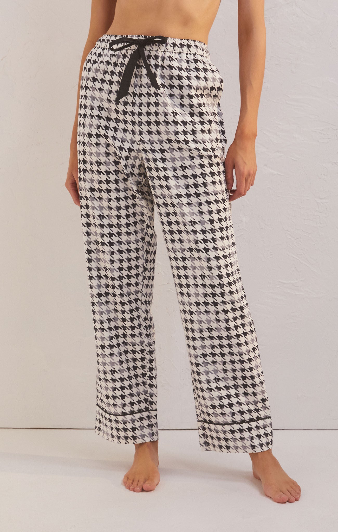 Dreamer Houndstooth PJ Set - Addie Rose Boutique - Austin