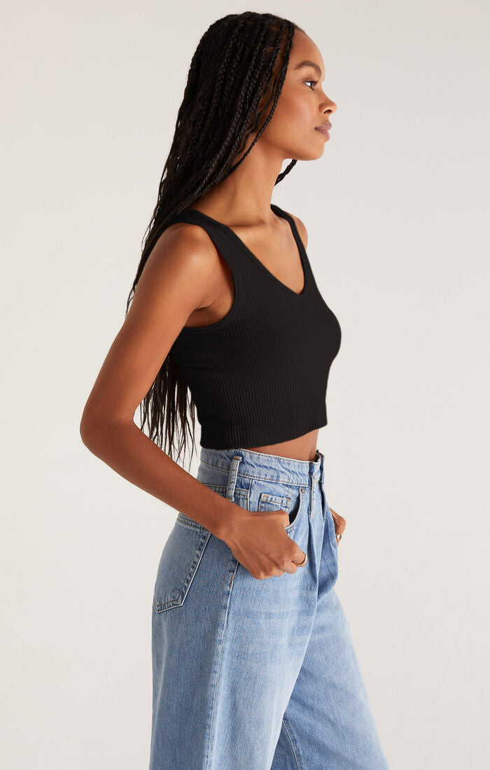 Effortless Seamless Tank