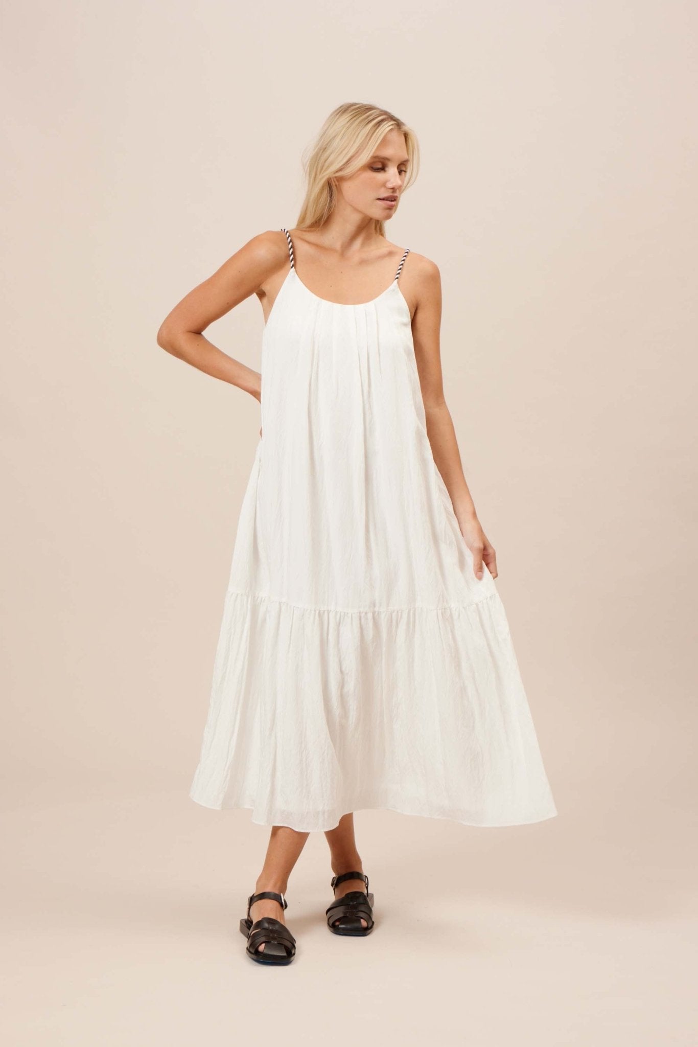 Flowy white sundress hotsell