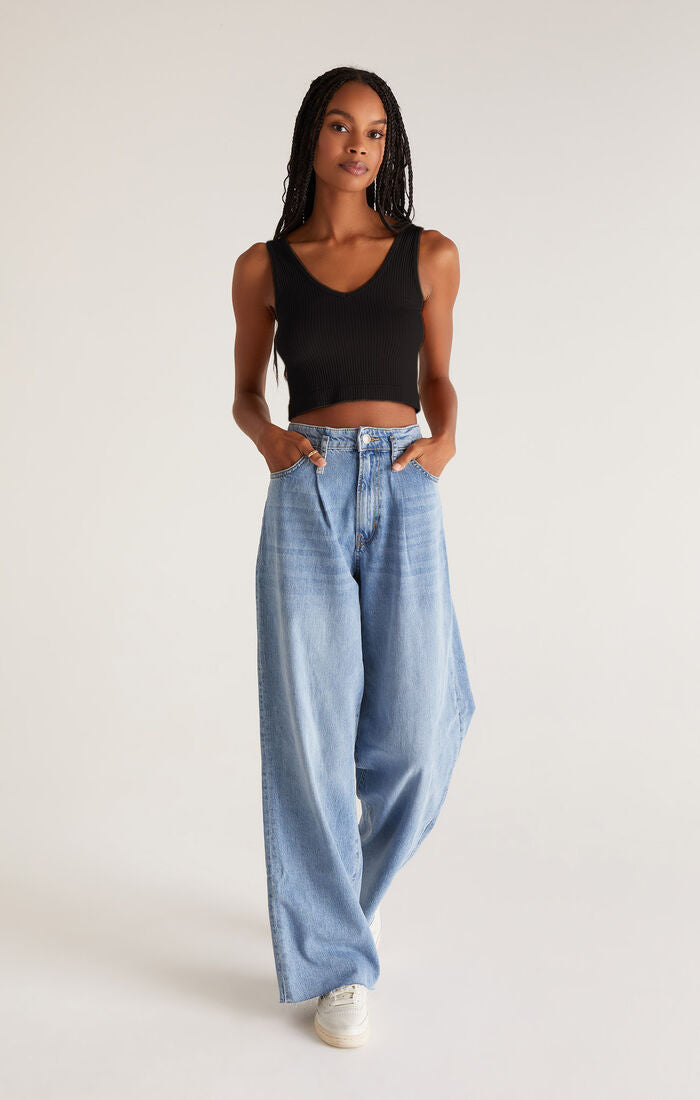 Effortless Seamless Tank