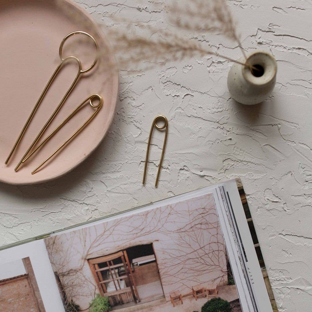 Vanderzee - Crescent Hair Fork: Medium / Smooth - Addie Rose Boutique - Austin