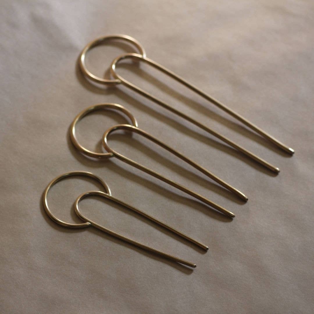 Vanderzee - Crescent Hair Fork: Medium / Smooth - Addie Rose Boutique - Austin