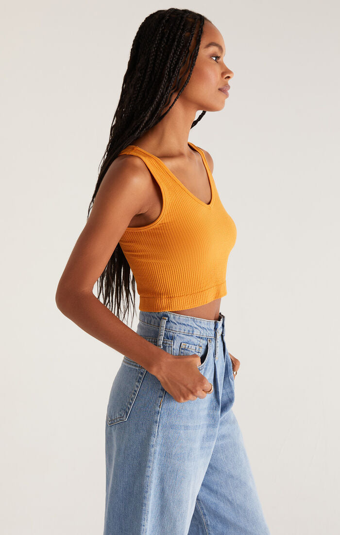 Effortless Seamless Tank