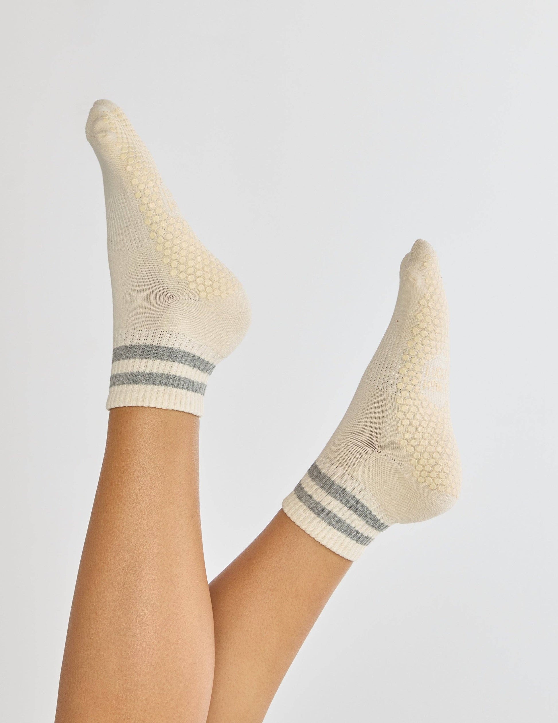 LUCKY HONEY - The Boyfriend Grip Sock