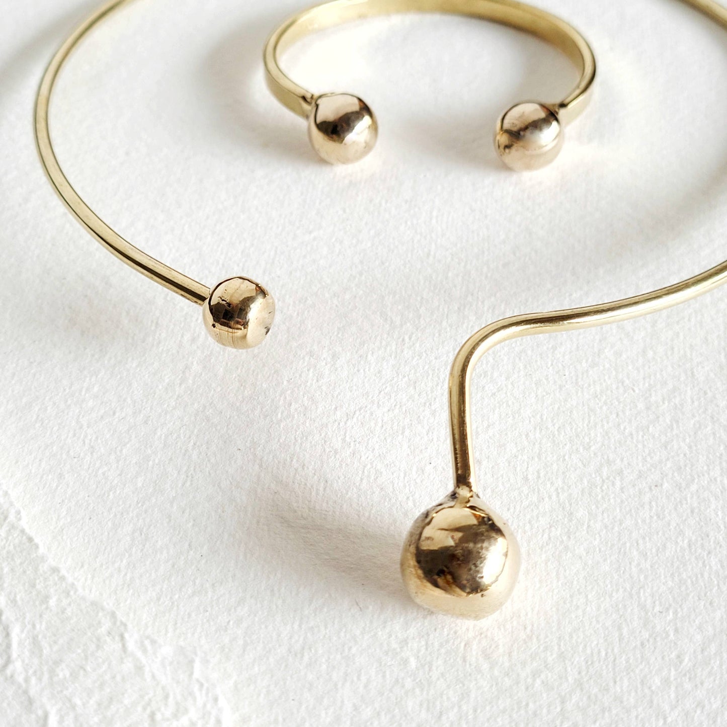 Brass Drop sphere Collar necklace asymmetrical choker: Collar
