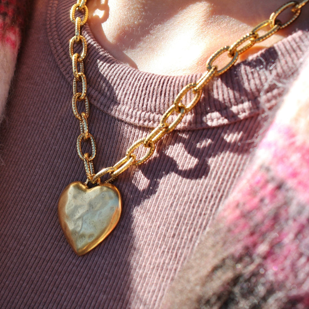 Antiqued Gold Chunky Heart - Addie Rose Boutique - Austin
