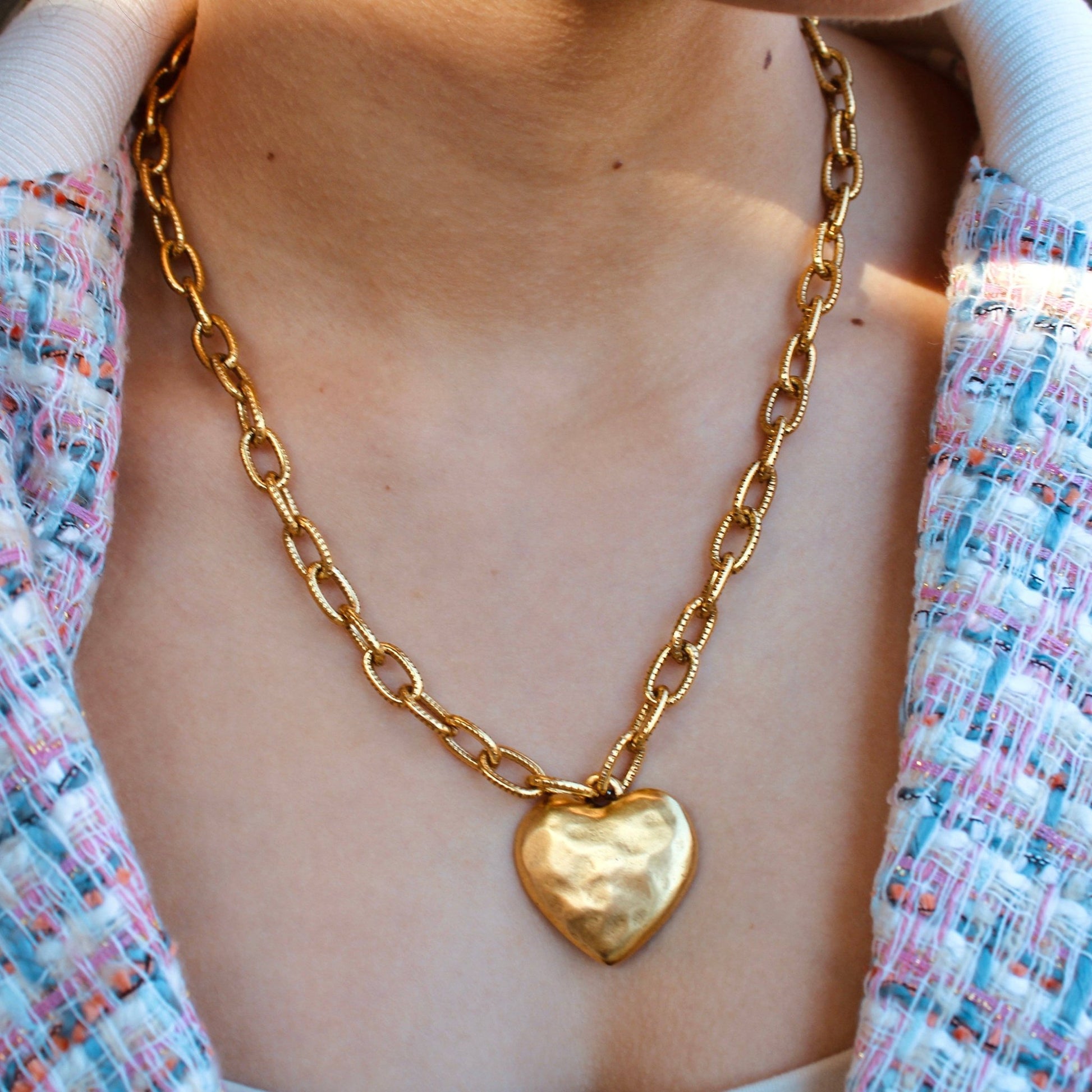 Antiqued Gold Chunky Heart - Addie Rose Boutique - Austin