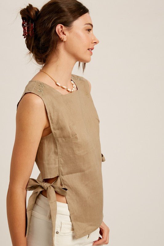 Bib Linen Top - Addie Rose Boutique - Austin