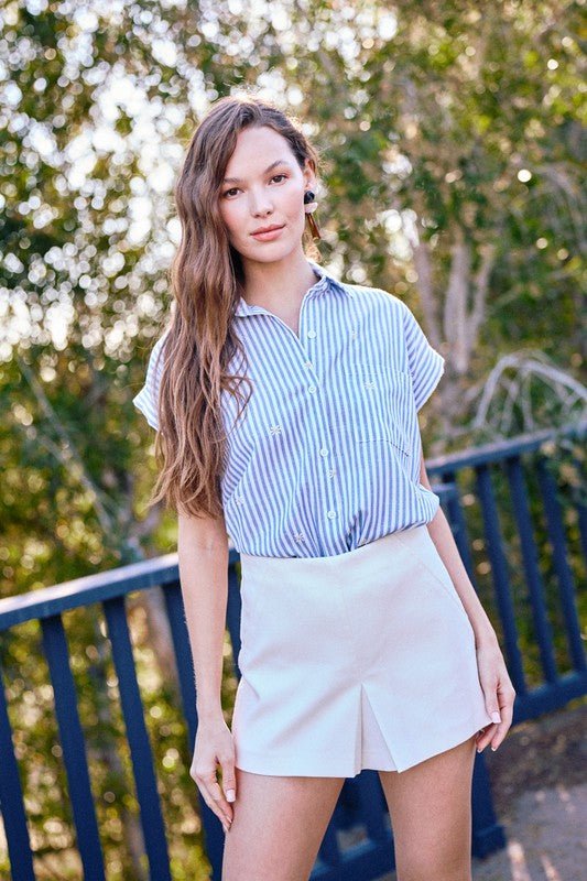 Daisy Button Down - Addie Rose Boutique - Austin