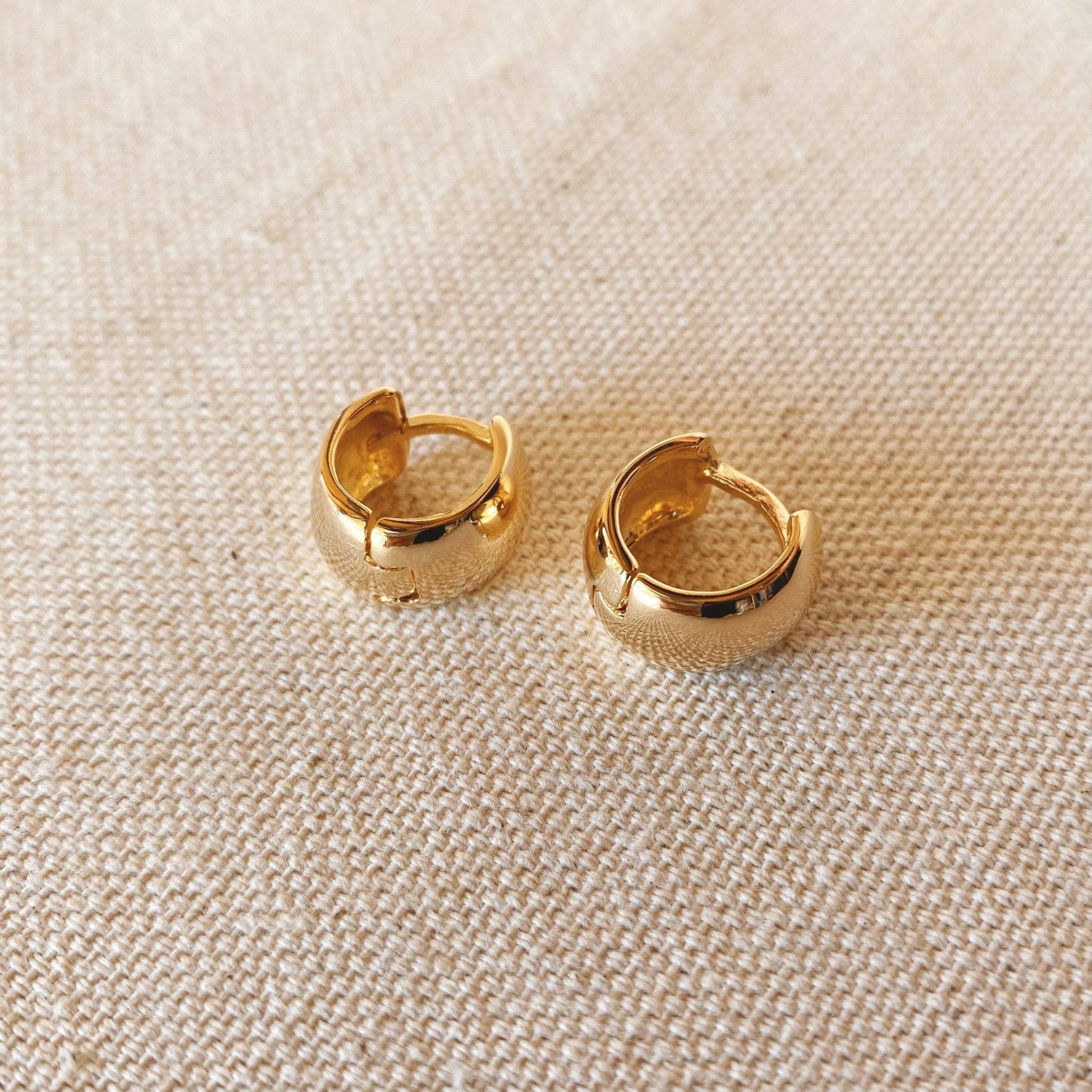 GoldFi - 18k Gold Filled Small Chunky Clicker Hoop Earrings - Addie Rose Boutique - Austin