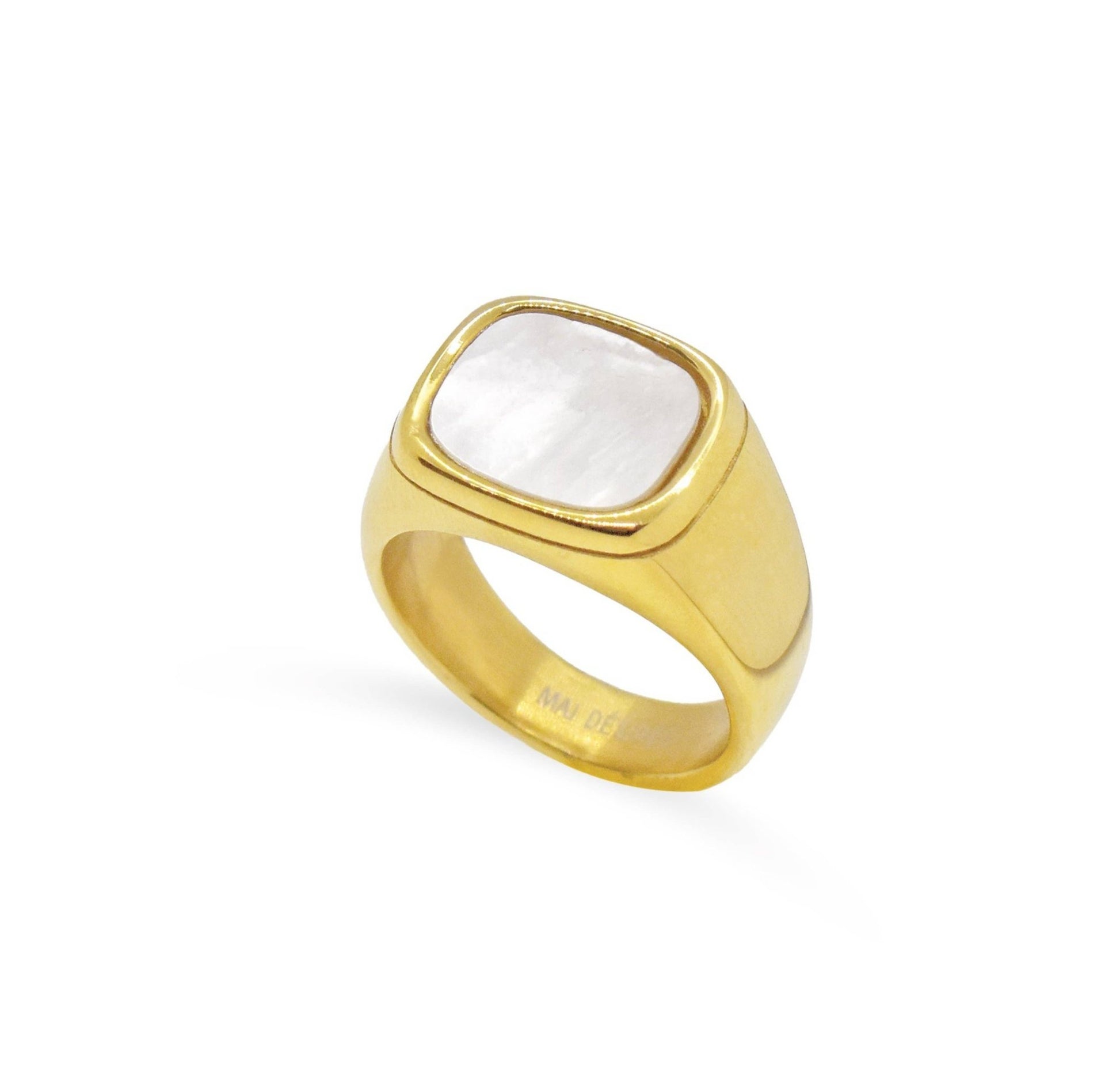 MAI DESIREE - THEA GOLD PEARL SIGNET RING - Addie Rose Boutique - Austin