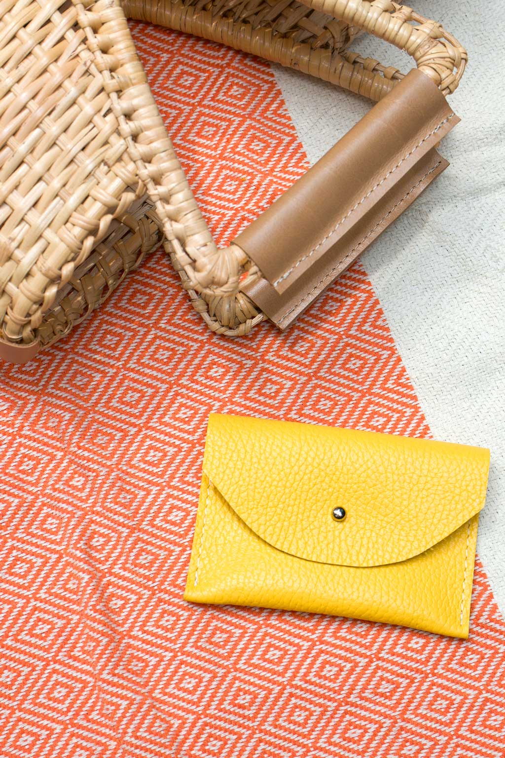 SISTER EPIC - CARDHOLDER | SUNFLOWER - Addie Rose Boutique - Austin